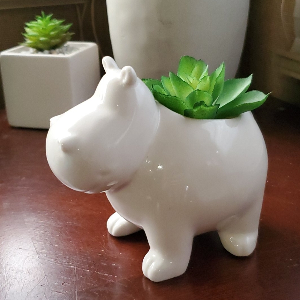 Planter - Picture 3 of 3